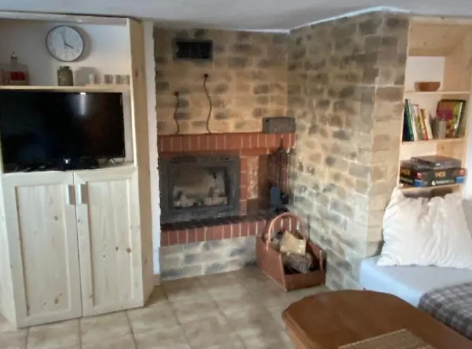 Olina בקתה אוראביצה